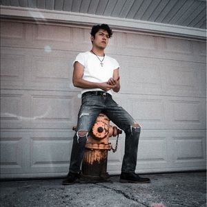 Meet your Posher, Alex